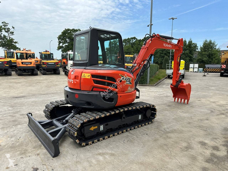 Escavatore Kubota KX155-5