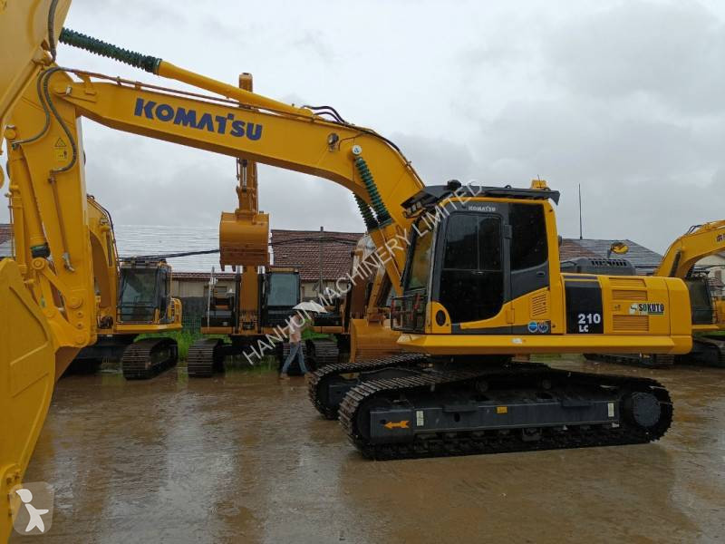 Escavadora Komatsu PC210LC-8