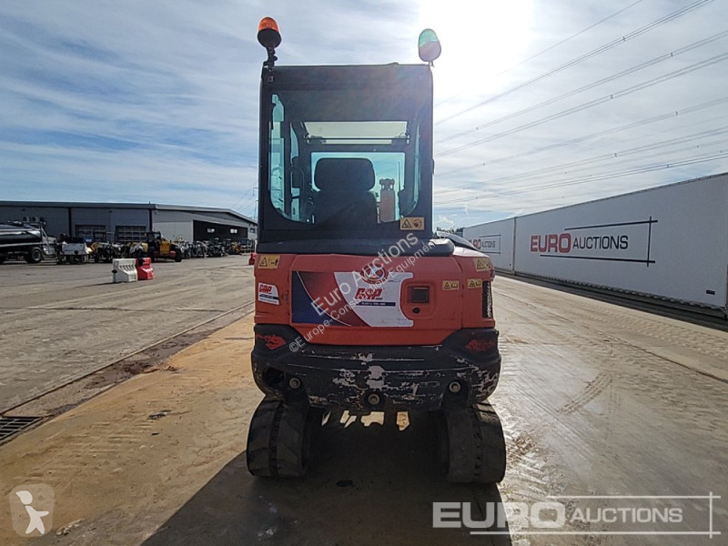 Lopatový nakládač Kubota KX027-4