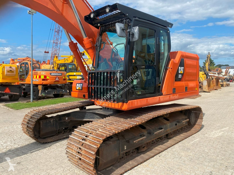 Escavadora Caterpillar 323 Next Gen NVT