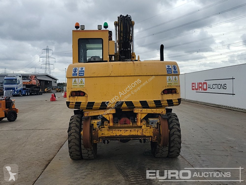 Escavatore Caterpillar