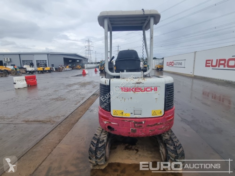 Skovl Takeuchi