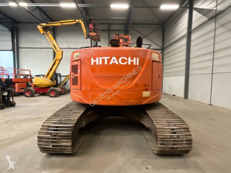 Excavadora Hitachi LC-5 B