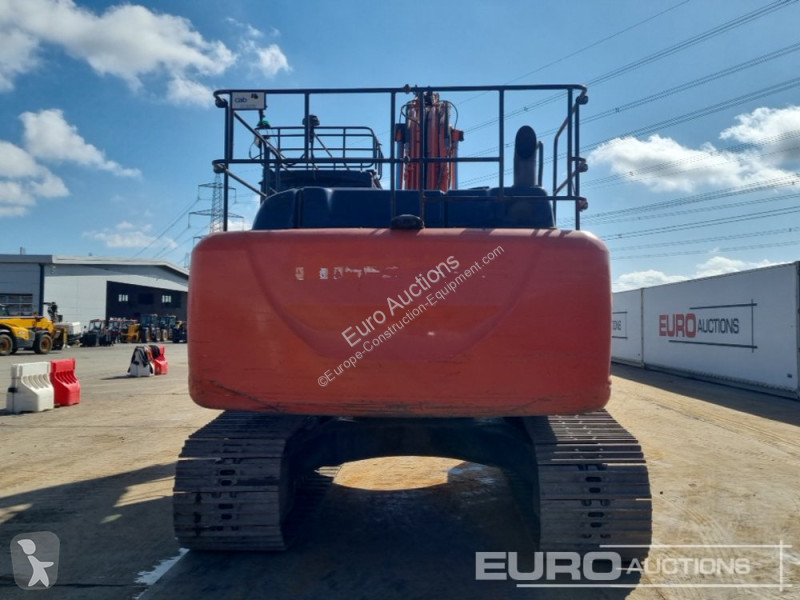 Escavatore Hitachi -6