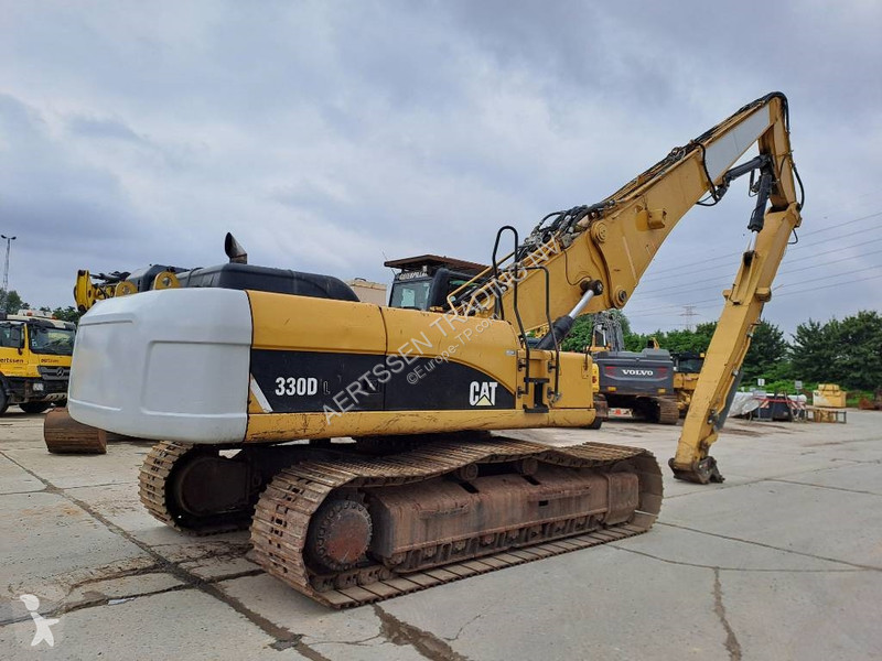 Excavadora Caterpillar UHD