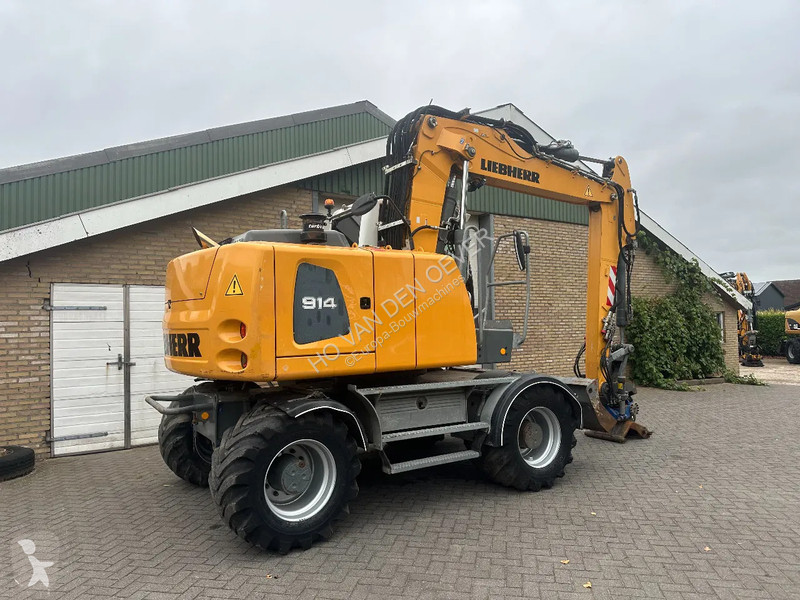 Escavadora Liebherr A