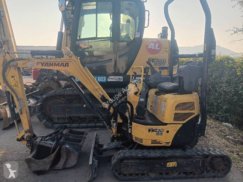 Escavatore Yanmar VIO12