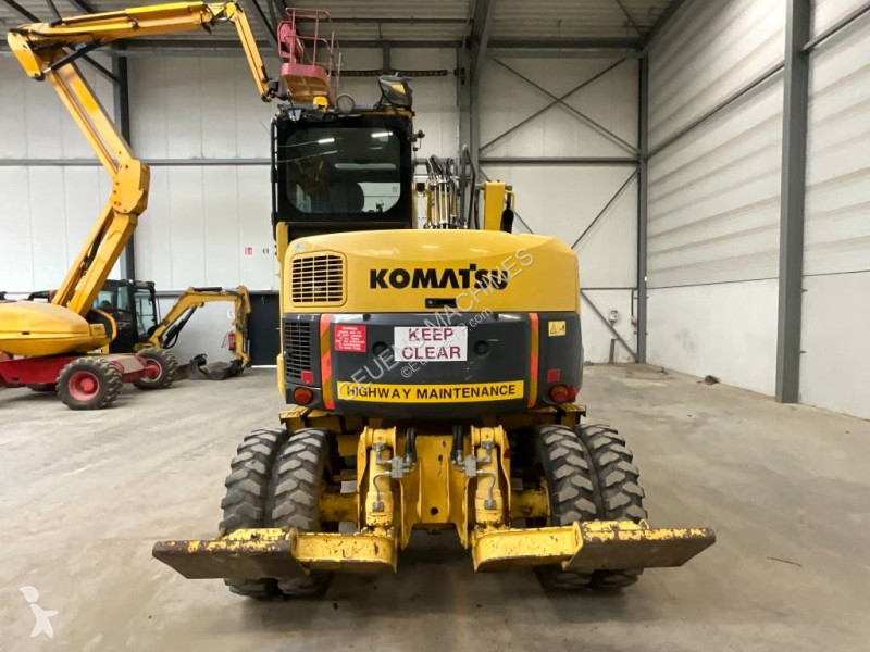 Excavator Komatsu MR-8