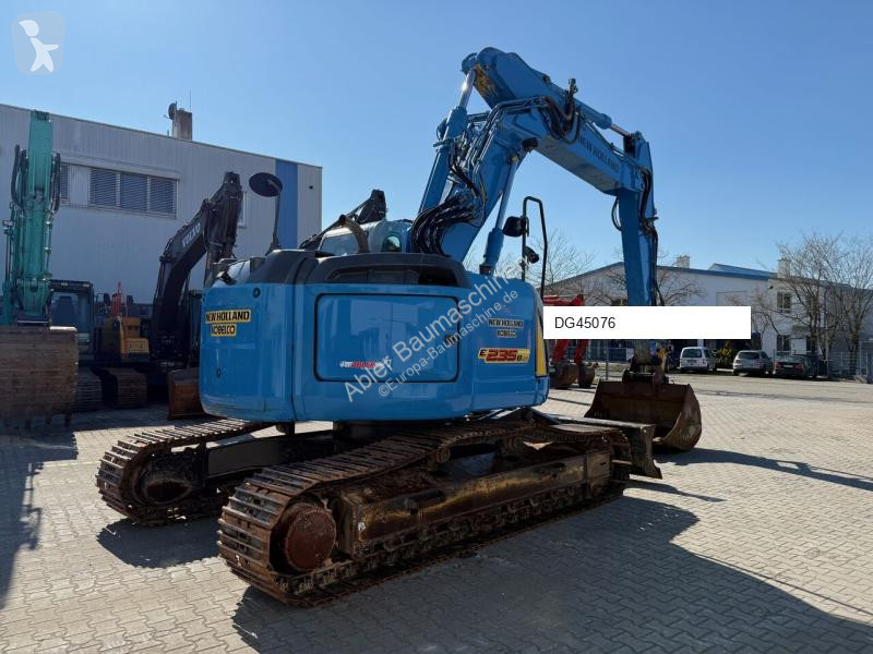 Excavator New Holland Kobelco E235 BSR-2...