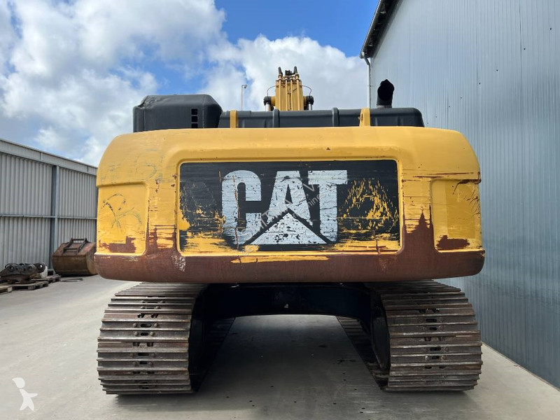 Excavator Caterpillar L