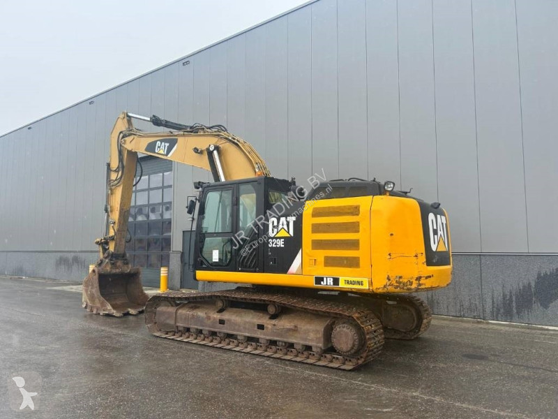 Escavadora Caterpillar EL (epiroc hammer included)