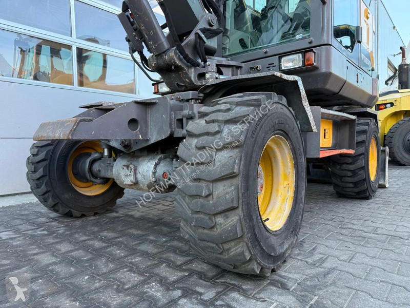 Escavadora Volvo EW60E