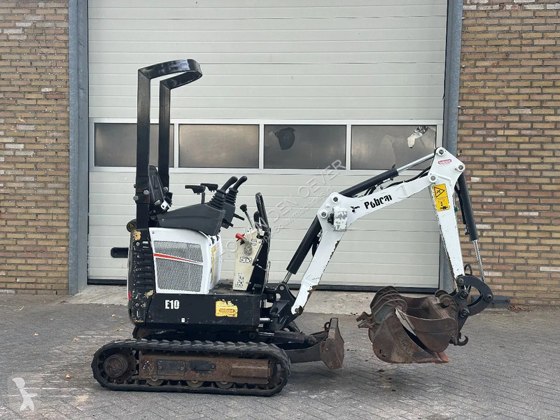 Skovel Bobcat