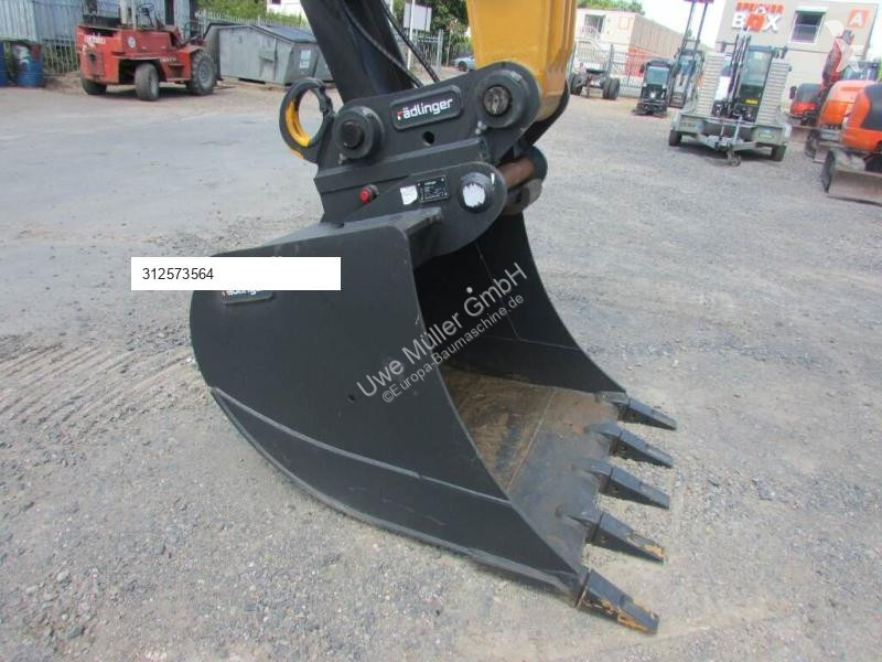 Excavator Sany SY 215 CLC Kettenbagger 96.000...