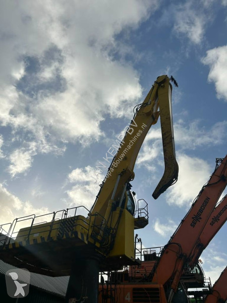 جرافة Liebherr 944C ELECTRIC