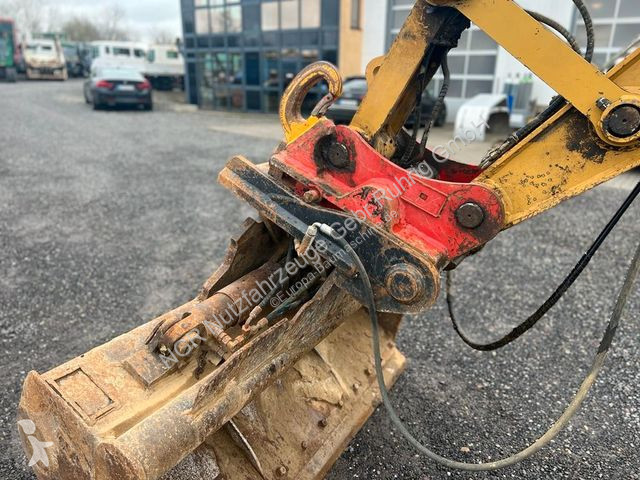 Skovl Caterpillar CAT DLCR mit Gummiketten