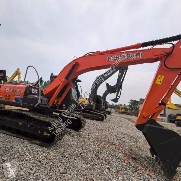 جرافة Hitachi ZAXIS 200