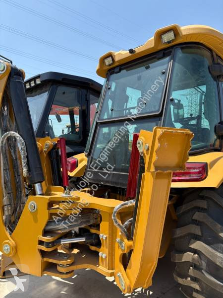 جرافة Caterpillar 420F