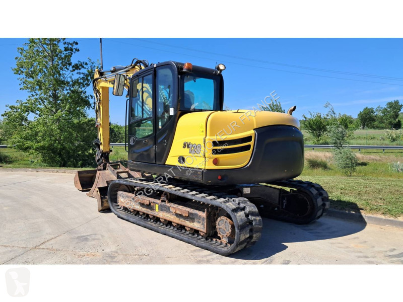 جرافة Yanmar SV120