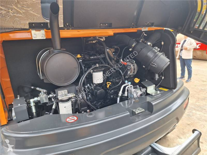 Rýpadlo Doosan DX60D