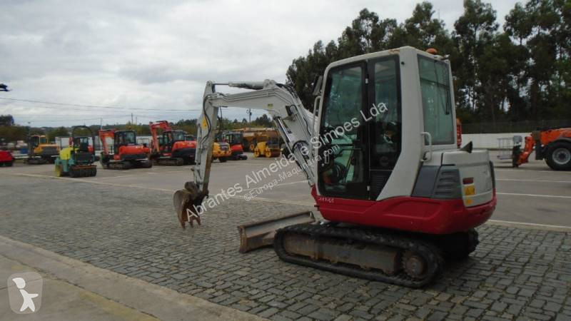 Lopatový nakládač Takeuchi