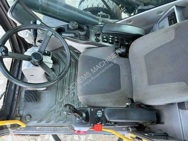 Lopatový nakládač Volvo MH
