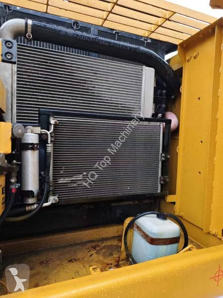 Escavatore Caterpillar 320D2L