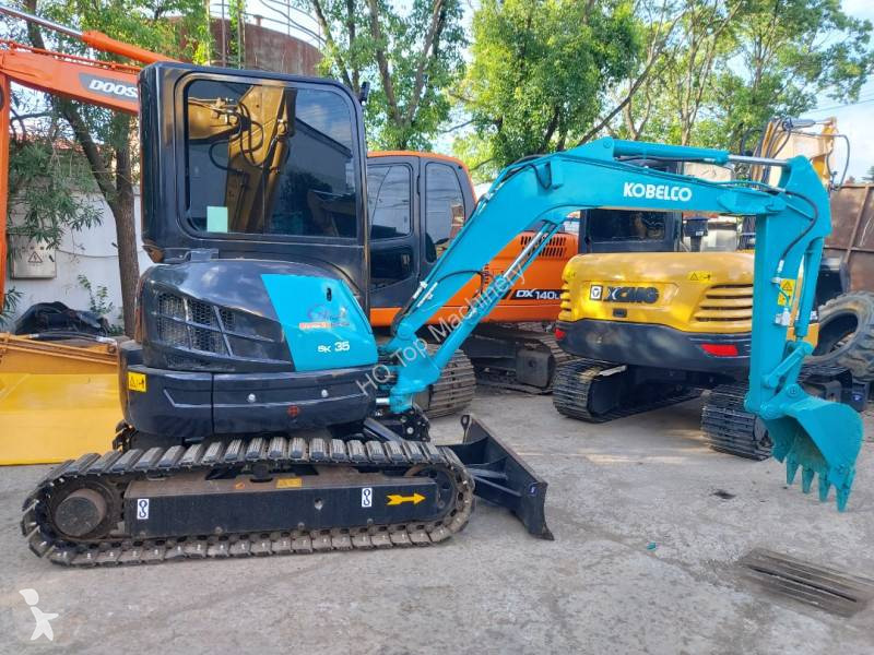 جرافة Kobelco SK55SR SK50SR