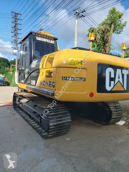 جرافة Caterpillar 320D2 320