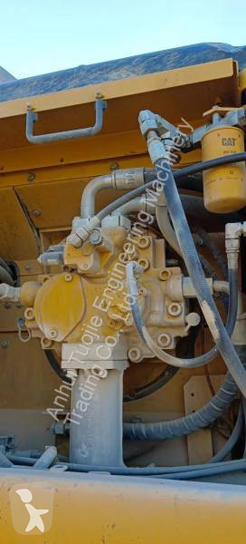 Rýpadlo Caterpillar 340D2L