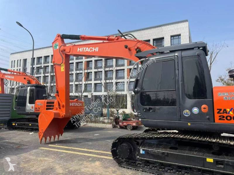 Rýpadlo Hitachi ZX200