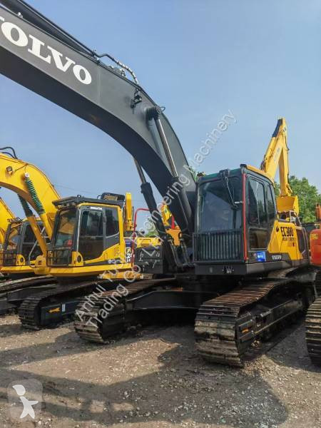 Rýpadlo Volvo EC300