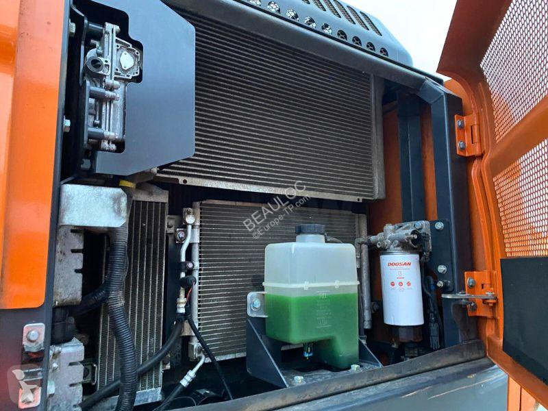 Rýpadlo Doosan  DX 250 W
