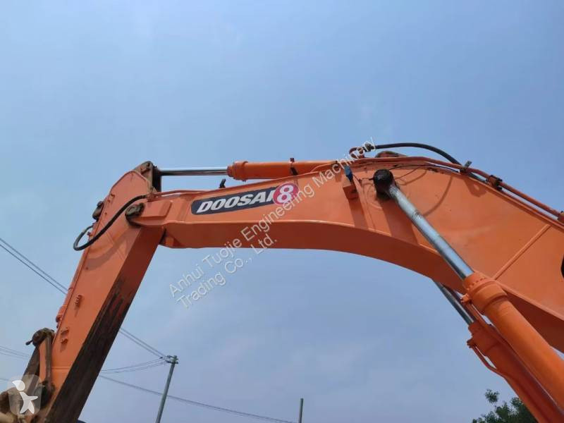 جرافة Doosan DX500LC