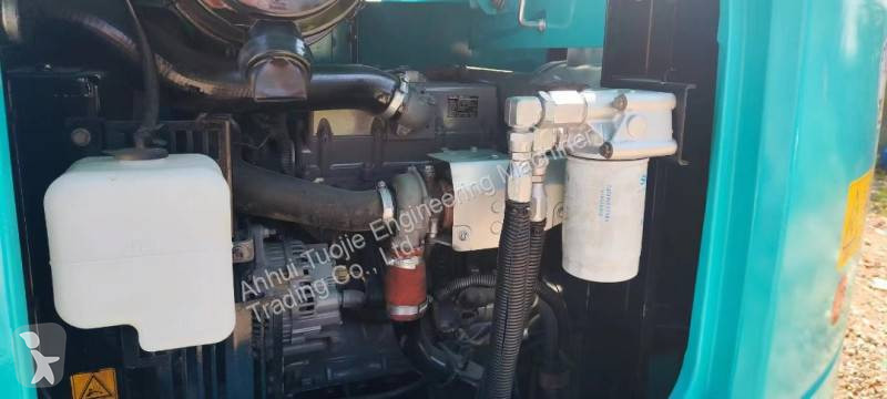 Rýpadlo Kobelco SK75