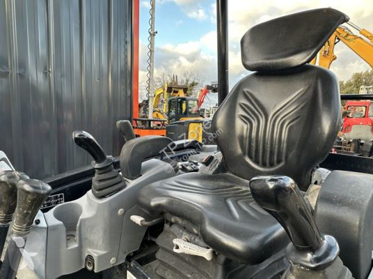 Rýpadlo Kubota kx027-4 à 22 500 € ht