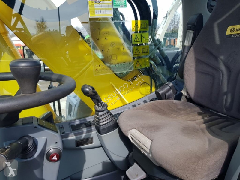 Escavatore New Holland WE210