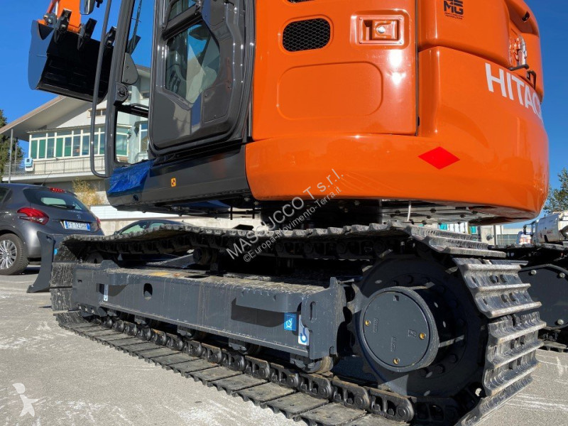 Rýpadlo Hitachi 6 OFF SET