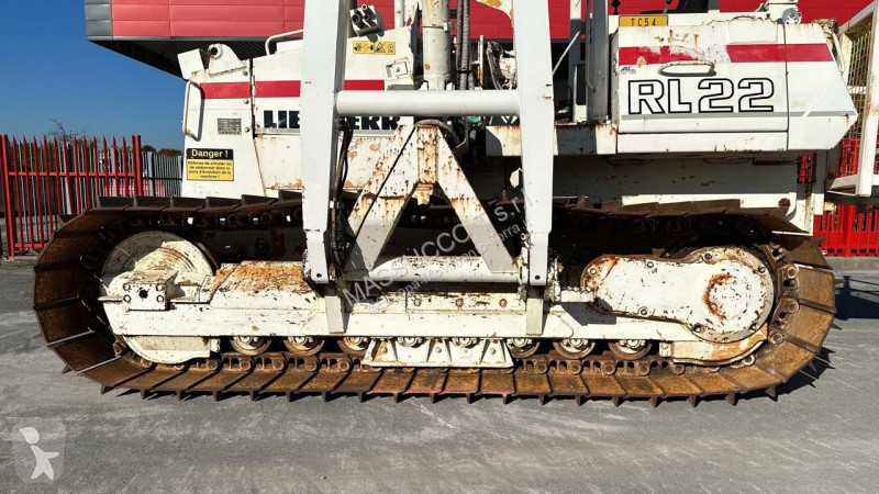 جرافة Liebherr RL 22 B