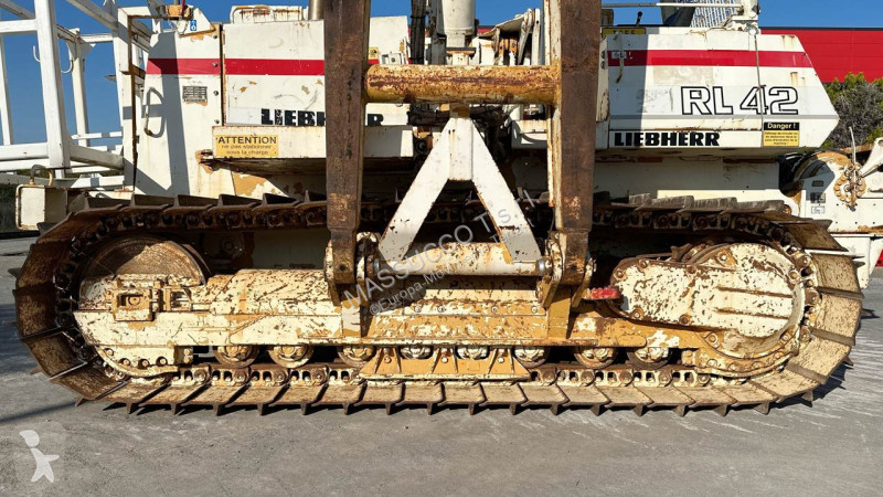 Rýpadlo Liebherr RL42B