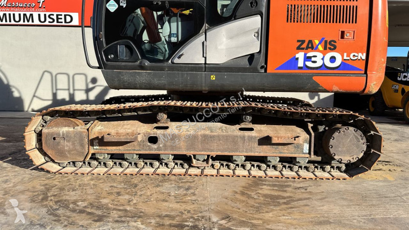 Skovl Hitachi 6