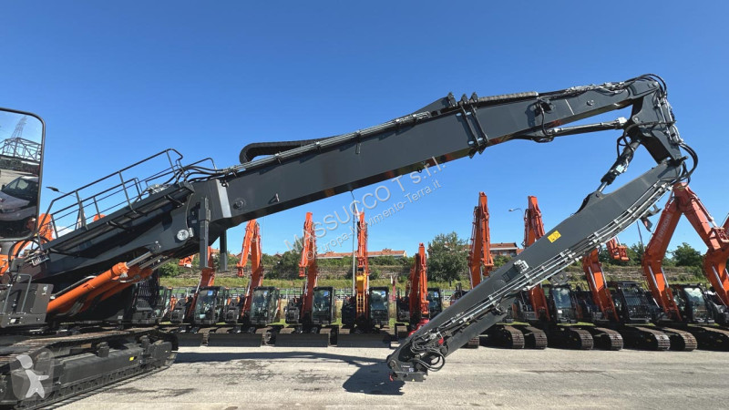 Rýpadlo Hitachi KMC750S-7