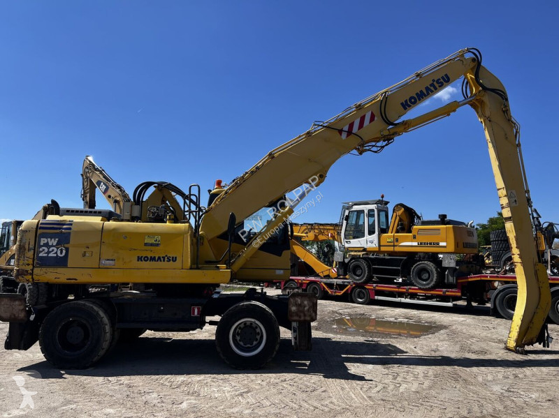 Skovel Komatsu PW220MH MH