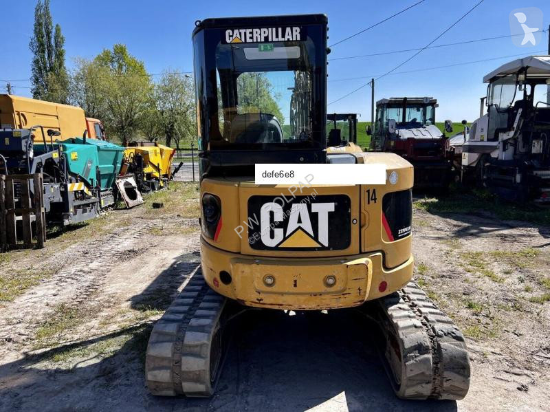 Lopatový nakládač Caterpillar CAT 304C