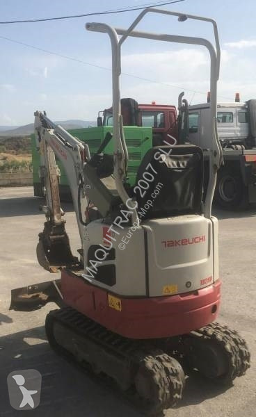 جرافة Takeuchi TB 210 R
