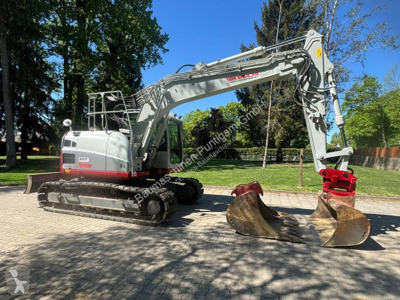 جرافة Takeuchi 2150