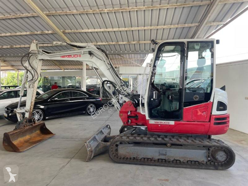 Rýpadlo Takeuchi TB 250-2