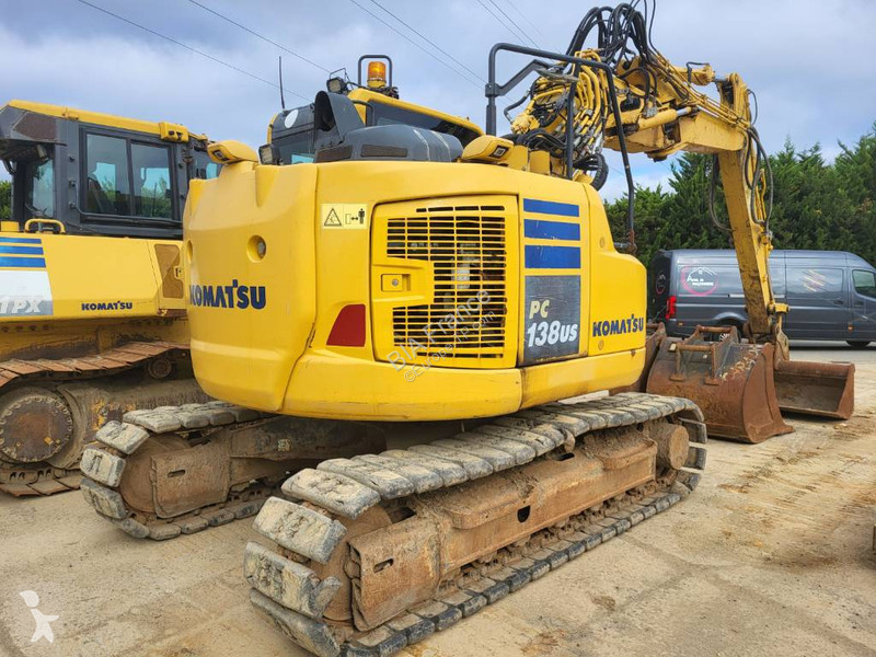 جرافة Komatsu PC138US-11