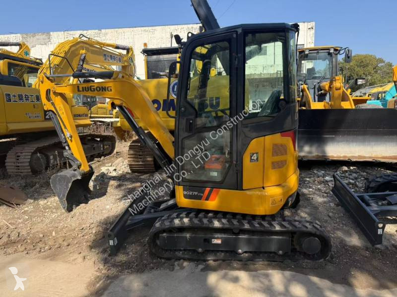 جرافة LiuGong 9027F