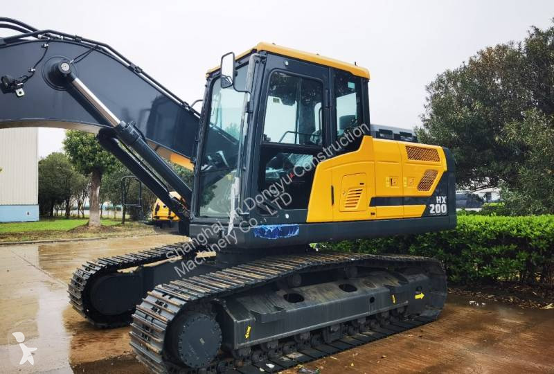 Rýpadlo Hyundai HX200